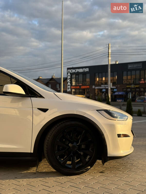 Позашляховик / Кросовер Tesla Model X 2023 в Вінниці