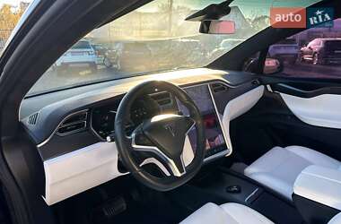 Позашляховик / Кросовер Tesla Model X 2017 в Львові