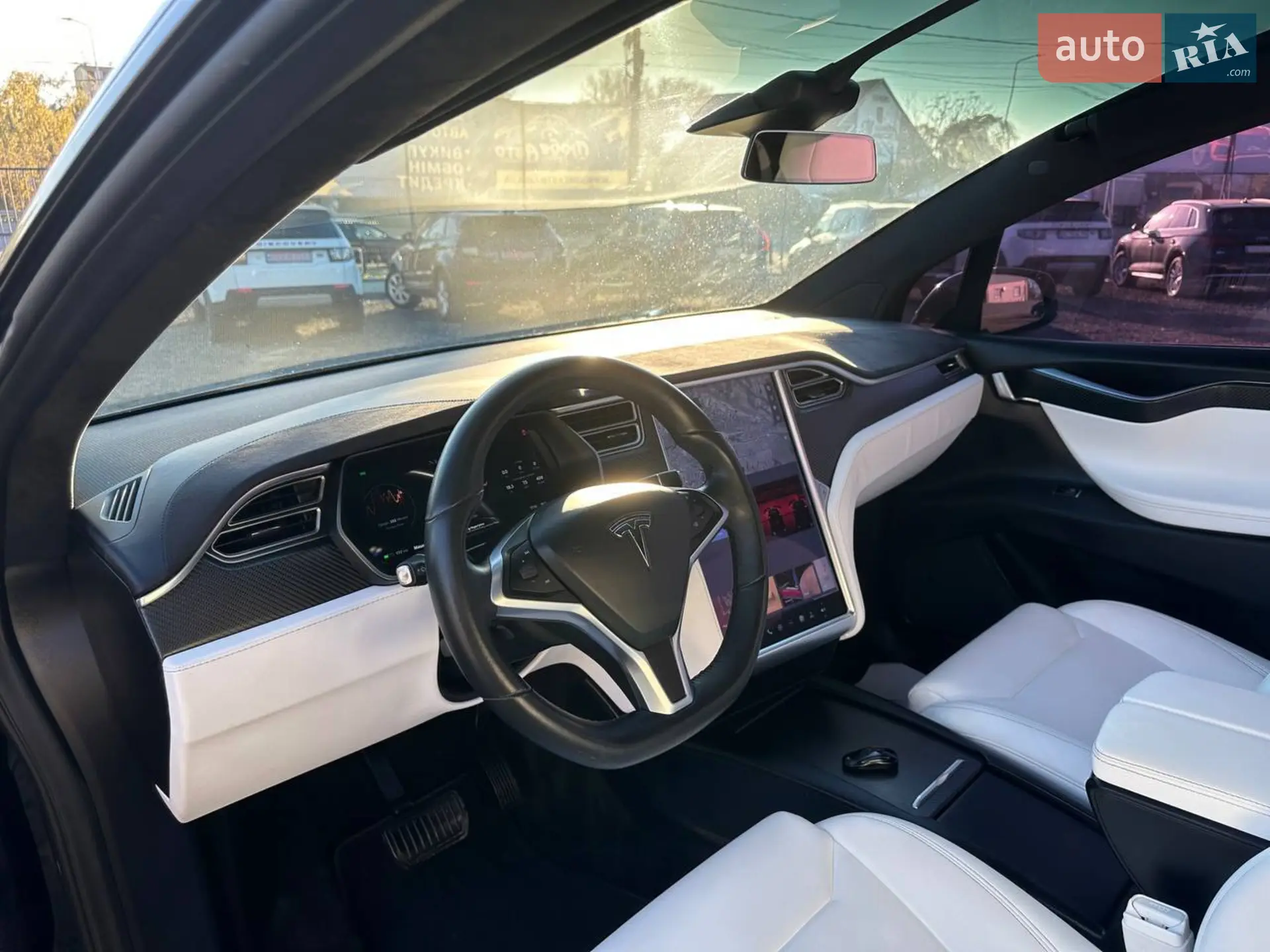 2017 Tesla Model X - мініатюра 18