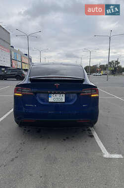 Позашляховик / Кросовер Tesla Model X 2016 в Дніпрі