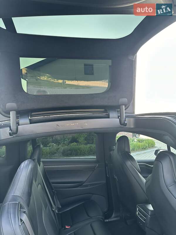 Внедорожник / Кроссовер Tesla Model X 2017 в Золочеве фото 26 Внедорожник / Кроссовер Tesla Model X 2017 в Золочеве