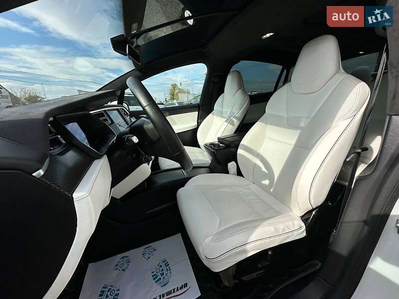 Внедорожник / Кроссовер Tesla Model X 2016 в Львове фото 16 Внедорожник / Кроссовер Tesla Model X 2016 в Львове