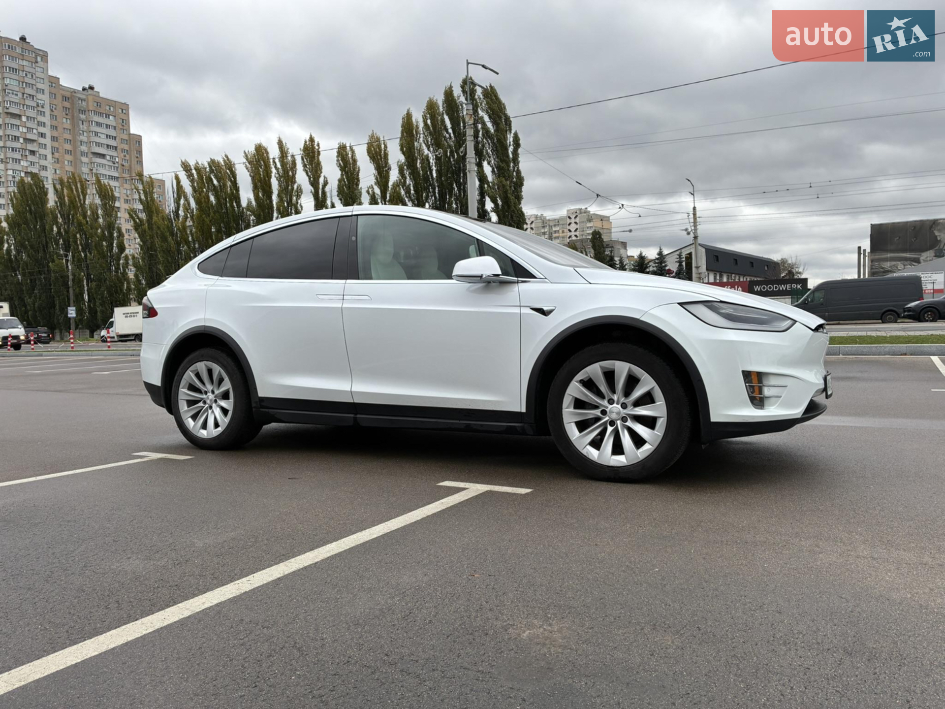 2020 Tesla Model X - мініатюра 4