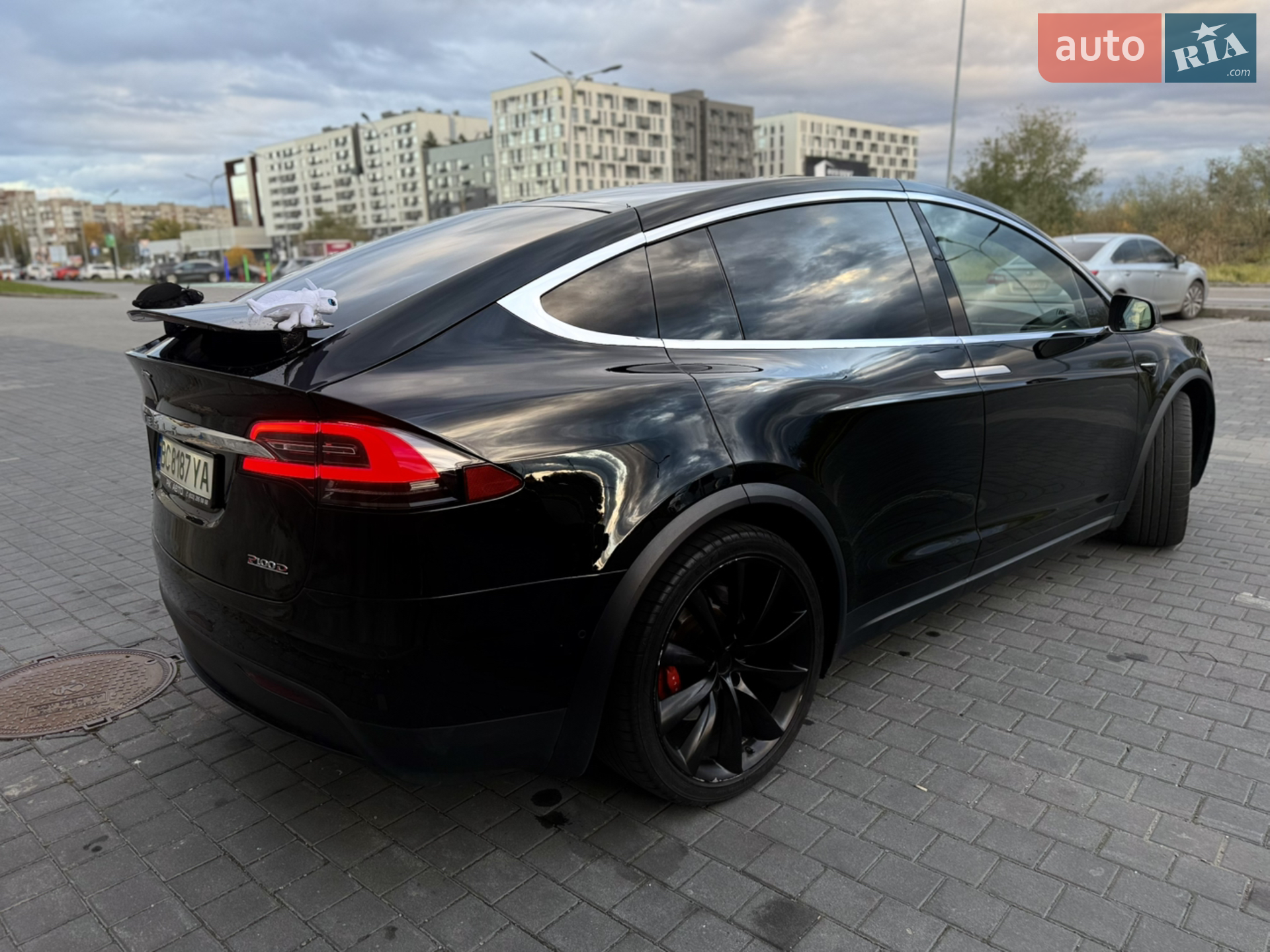 2017 Tesla Model X - мініатюра 11