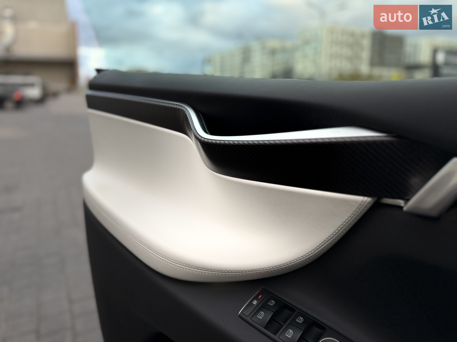2017 Tesla Model X - мініатюра 44