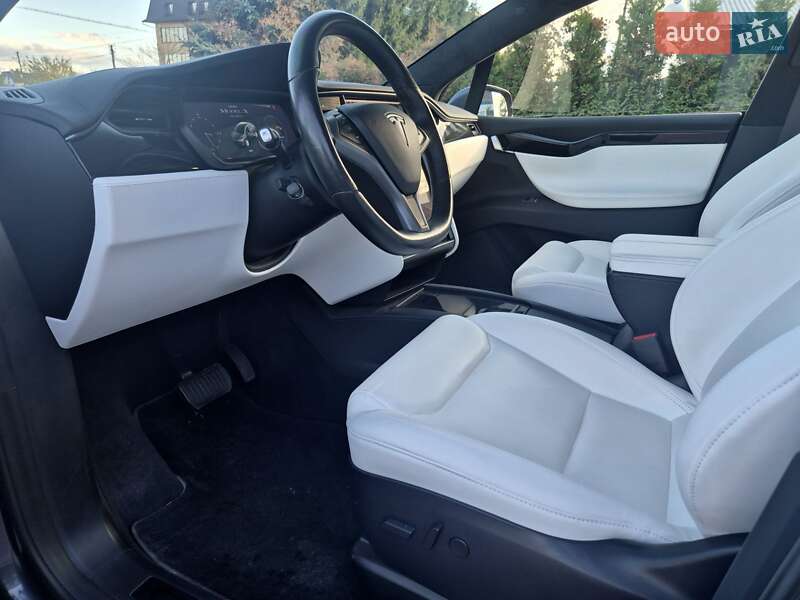Внедорожник / Кроссовер Tesla Model X 2020 в Коломые