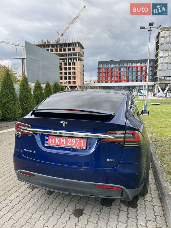 Позашляховик / Кросовер Tesla Model X 2016 в Львові фото 16 Позашляховик / Кросовер Tesla Model X 2016 в Львові