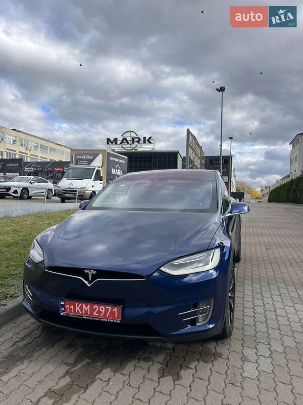 Позашляховик / Кросовер Tesla Model X 2016 в Львові фото 35 Позашляховик / Кросовер Tesla Model X 2016 в Львові
