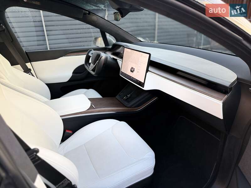 Позашляховик / Кросовер Tesla Model X 2022 в Чернівцях