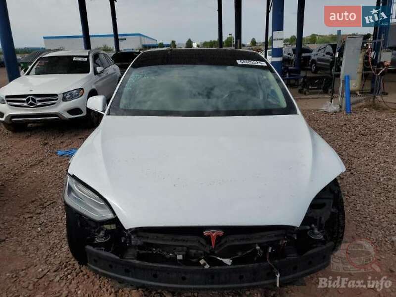 Внедорожник / Кроссовер Tesla Model X 2019 в Киеве фото 5 Внедорожник / Кроссовер Tesla Model X 2019 в Киеве