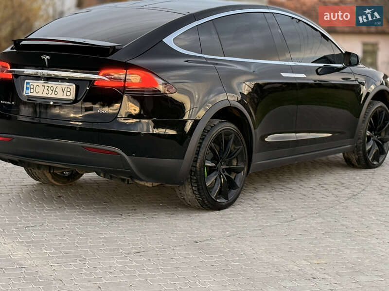 Внедорожник / Кроссовер Tesla Model X 2018 в Дрогобыче фото 10 Внедорожник / Кроссовер Tesla Model X 2018 в Дрогобыче