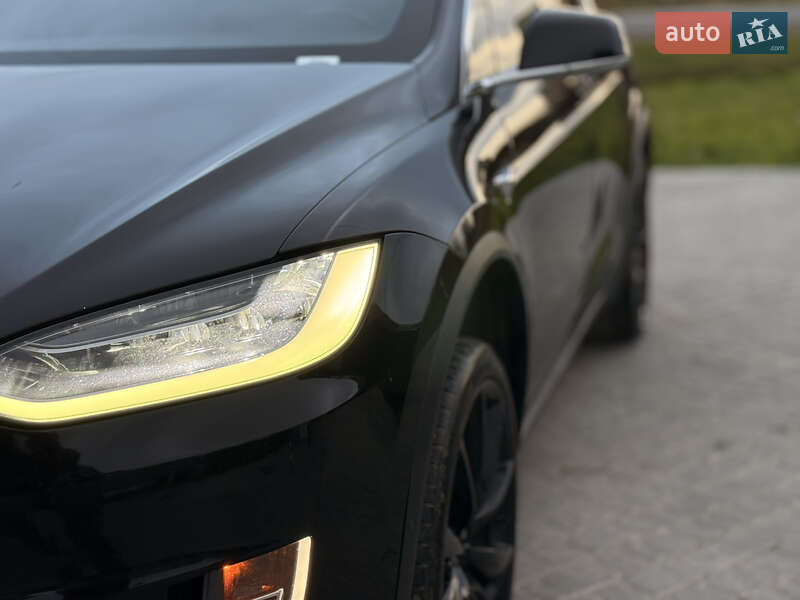 Внедорожник / Кроссовер Tesla Model X 2018 в Дрогобыче фото 20 Внедорожник / Кроссовер Tesla Model X 2018 в Дрогобыче