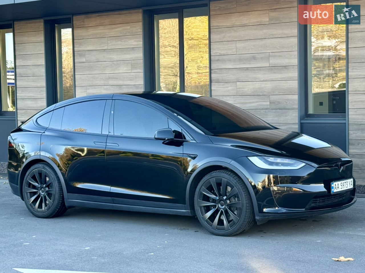 2022 Tesla Model X - мініатюра 18
