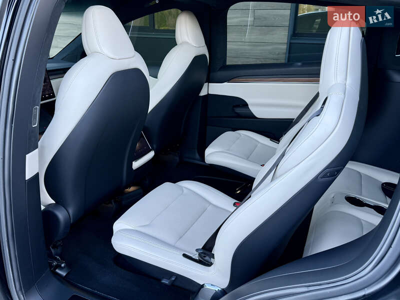 Позашляховик / Кросовер Tesla Model X 2022 в Києві