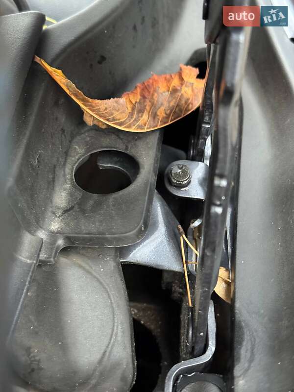 Позашляховик / Кросовер Tesla Model X 2023 в Києві фото 15 Позашляховик / Кросовер Tesla Model X 2023 в Києві