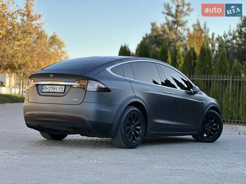 Внедорожник / Кроссовер Tesla Model X 2016 в Одессе фото 15 Внедорожник / Кроссовер Tesla Model X 2016 в Одессе