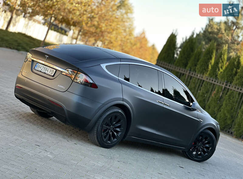 Внедорожник / Кроссовер Tesla Model X 2016 в Одессе фото 16 Внедорожник / Кроссовер Tesla Model X 2016 в Одессе