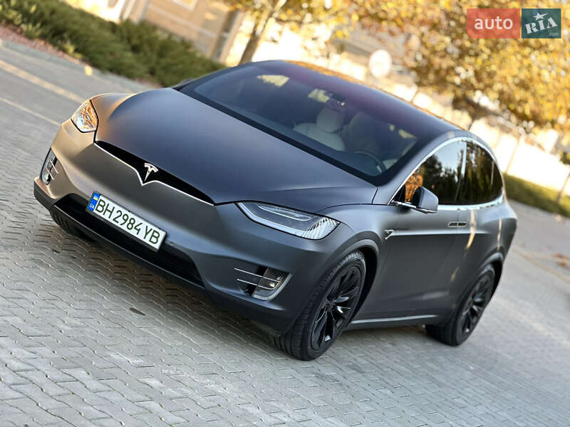 Внедорожник / Кроссовер Tesla Model X 2016 в Одессе фото 19 Внедорожник / Кроссовер Tesla Model X 2016 в Одессе