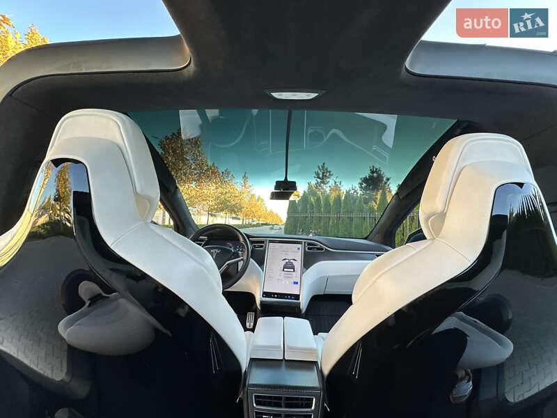 Внедорожник / Кроссовер Tesla Model X 2016 в Одессе фото 80 Внедорожник / Кроссовер Tesla Model X 2016 в Одессе
