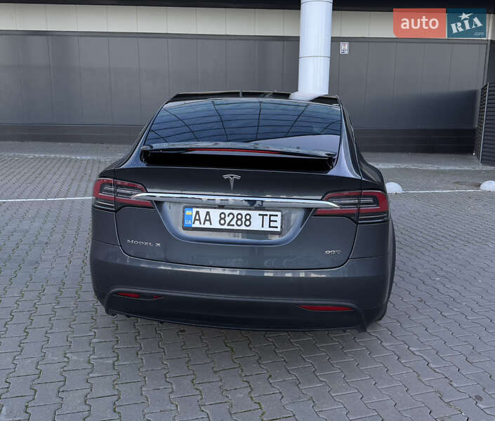 Позашляховик / Кросовер Tesla Model X 2017 в Києві фото 7 Позашляховик / Кросовер Tesla Model X 2017 в Києві