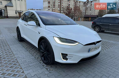Позашляховик / Кросовер Tesla Model X 2019 в Івано-Франківську