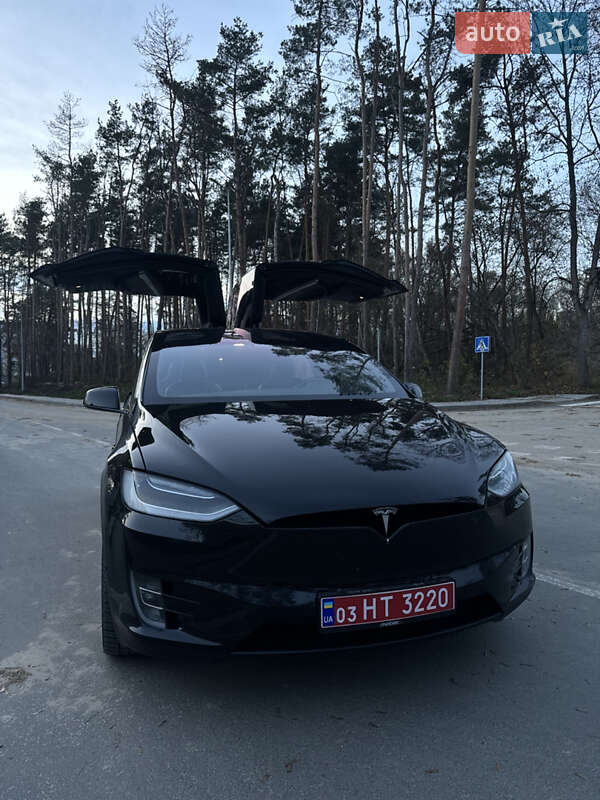 Позашляховик / Кросовер Tesla Model X 2017 в Житомирі фото 19 Позашляховик / Кросовер Tesla Model X 2017 в Житомирі