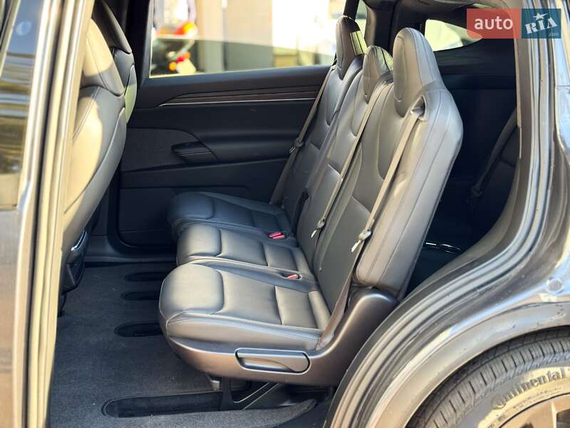 Позашляховик / Кросовер Tesla Model X 2022 в Києві фото 15 Позашляховик / Кросовер Tesla Model X 2022 в Києві
