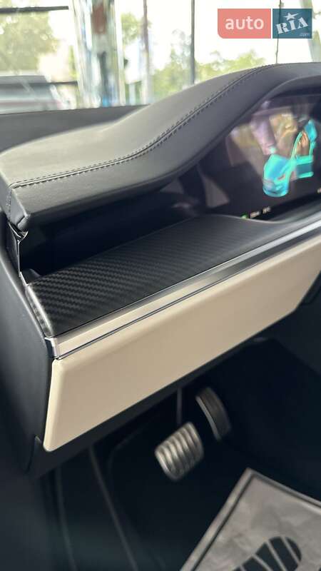 Позашляховик / Кросовер Tesla Model X 2023 в Дніпрі