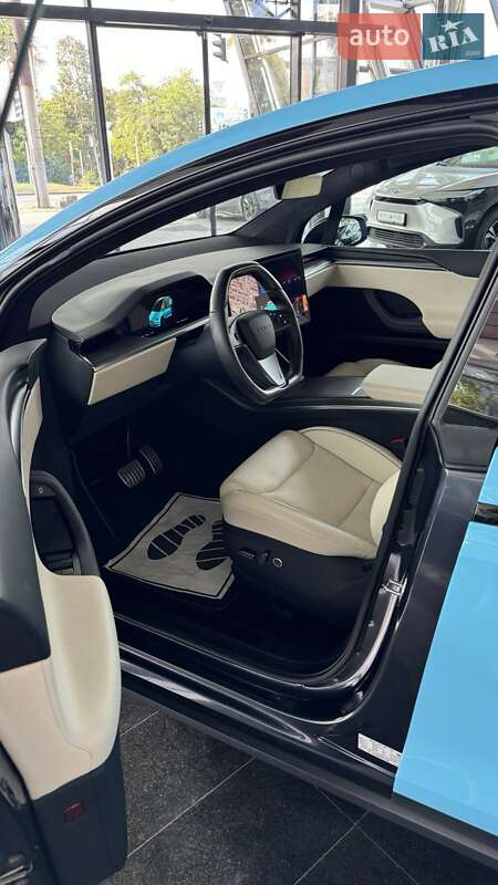 Позашляховик / Кросовер Tesla Model X 2023 в Дніпрі