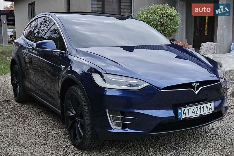 Tesla Model X 2017