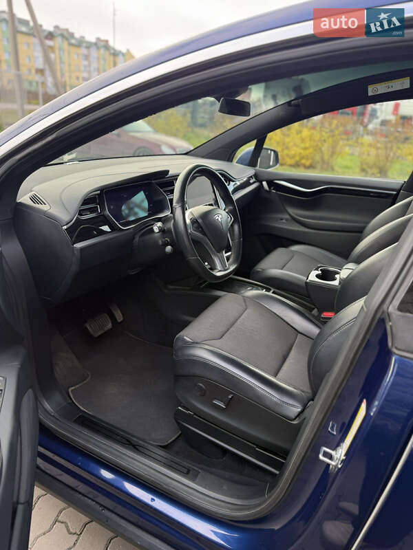 Внедорожник / Кроссовер Tesla Model X 2017 в Радехове фото 13 Внедорожник / Кроссовер Tesla Model X 2017 в Радехове