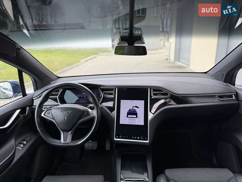 Внедорожник / Кроссовер Tesla Model X 2017 в Радехове фото 17 Внедорожник / Кроссовер Tesla Model X 2017 в Радехове