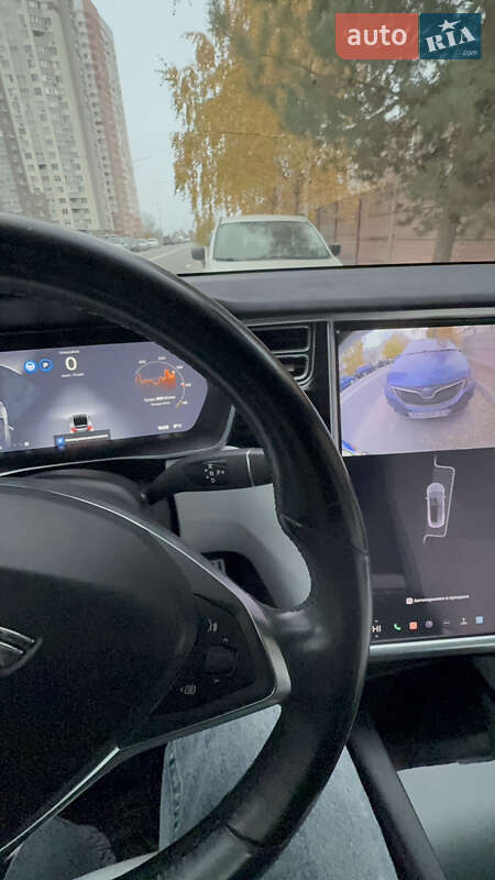 Внедорожник / Кроссовер Tesla Model X 2016 в Киеве фото 8 Внедорожник / Кроссовер Tesla Model X 2016 в Киеве