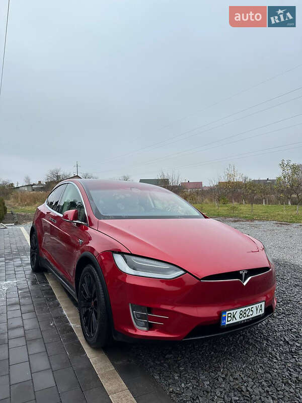 Внедорожник / Кроссовер Tesla Model X 2016 в Дубно фото 3 Внедорожник / Кроссовер Tesla Model X 2016 в Дубно