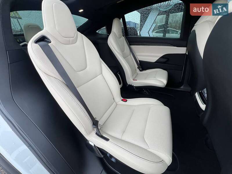 Позашляховик / Кросовер Tesla Model X 2023 в Києві