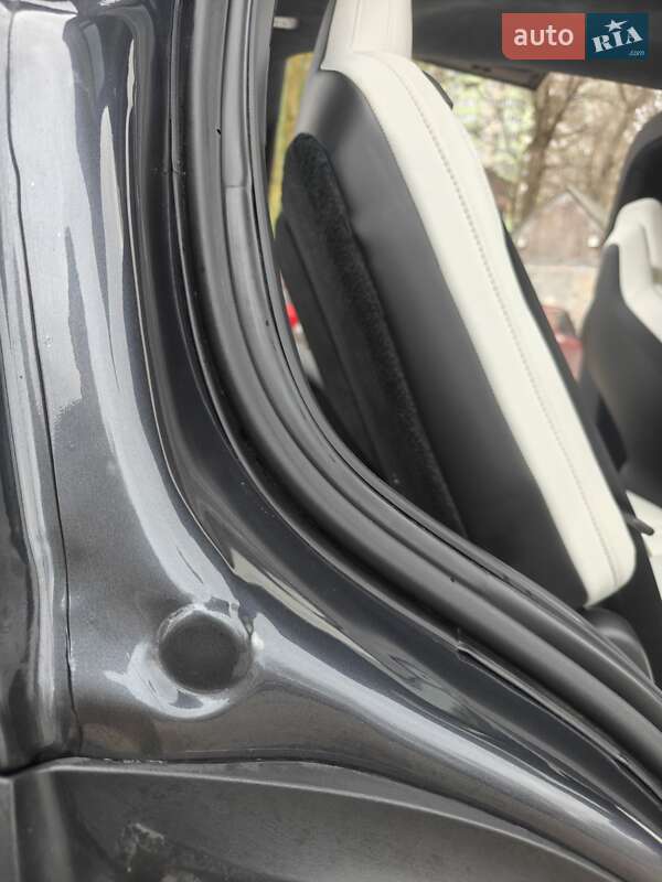 Внедорожник / Кроссовер Tesla Model X 2018 в Киеве фото 8 Внедорожник / Кроссовер Tesla Model X 2018 в Киеве