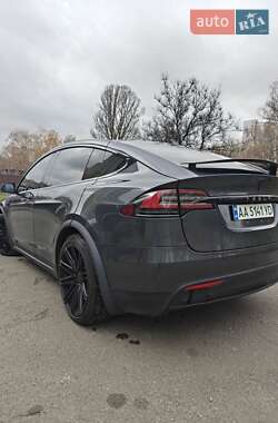Внедорожник / Кроссовер Tesla Model X 2018 в Киеве