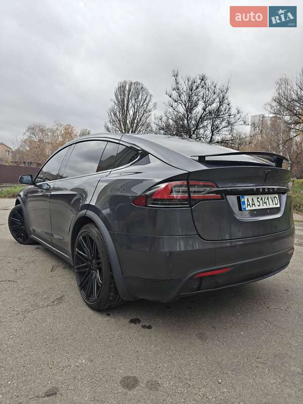 Внедорожник / Кроссовер Tesla Model X 2018 в Киеве фото 4 Внедорожник / Кроссовер Tesla Model X 2018 в Киеве