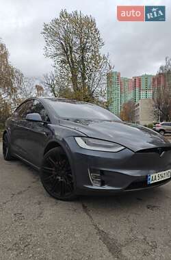 Внедорожник / Кроссовер Tesla Model X 2018 в Киеве