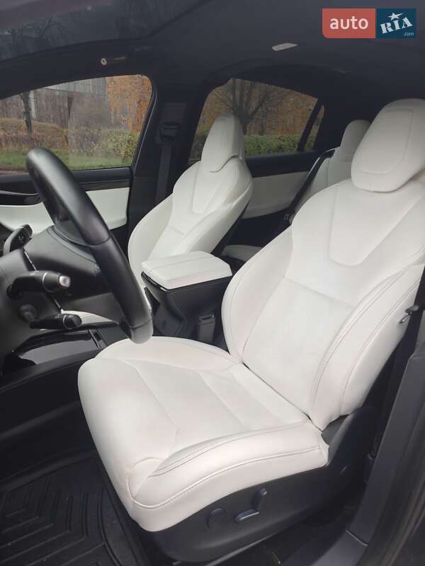 Внедорожник / Кроссовер Tesla Model X 2018 в Киеве фото 17 Внедорожник / Кроссовер Tesla Model X 2018 в Киеве