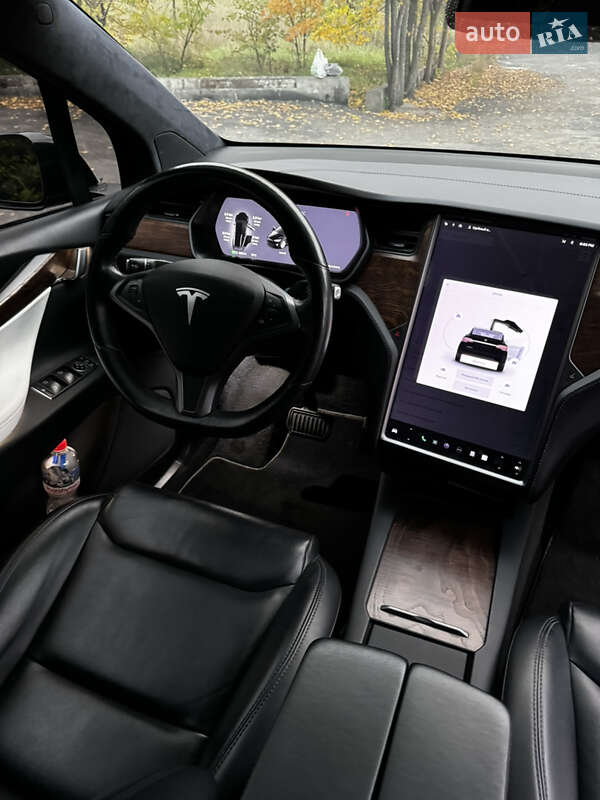 Позашляховик / Кросовер Tesla Model X 2020 в Києві