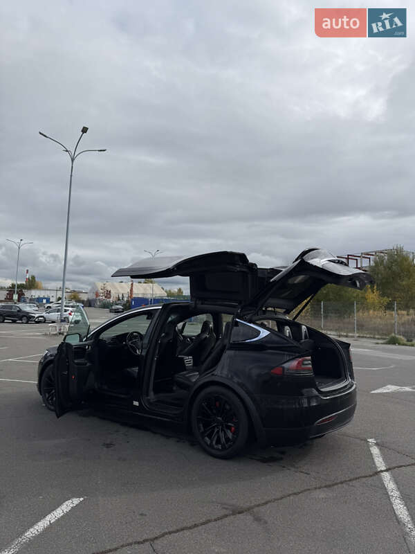 Внедорожник / Кроссовер Tesla Model X 2016 в Киеве фото 12 Внедорожник / Кроссовер Tesla Model X 2016 в Киеве