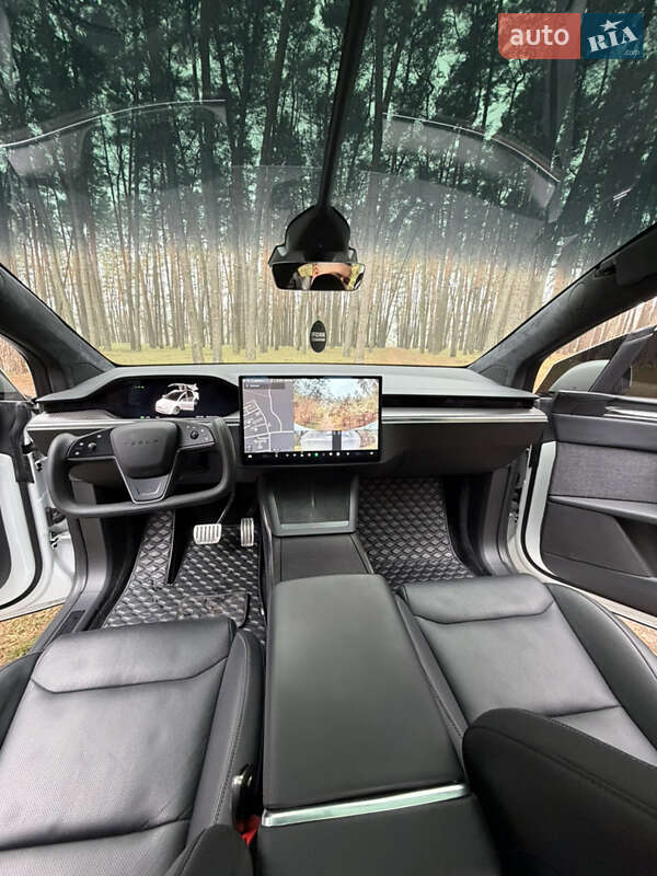 Внедорожник / Кроссовер Tesla Model X 2022 в Сумах