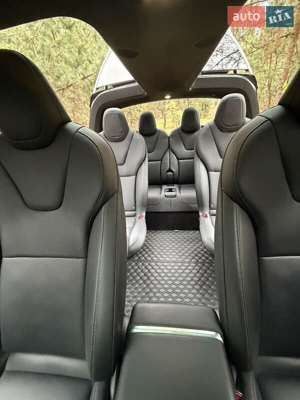 Позашляховик / Кросовер Tesla Model X 2022 в Сумах