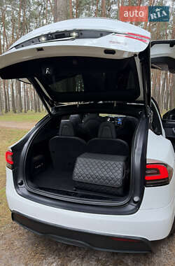 Позашляховик / Кросовер Tesla Model X 2022 в Сумах