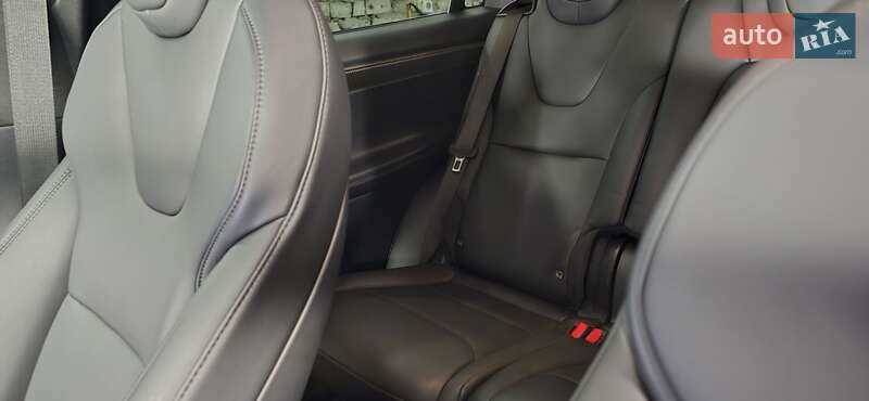 Внедорожник / Кроссовер Tesla Model X 2021 в Львове