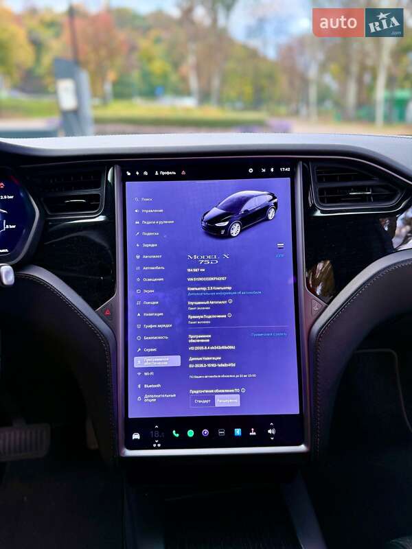 Позашляховик / Кросовер Tesla Model X 2019 в Києві фото 23 Позашляховик / Кросовер Tesla Model X 2019 в Києві