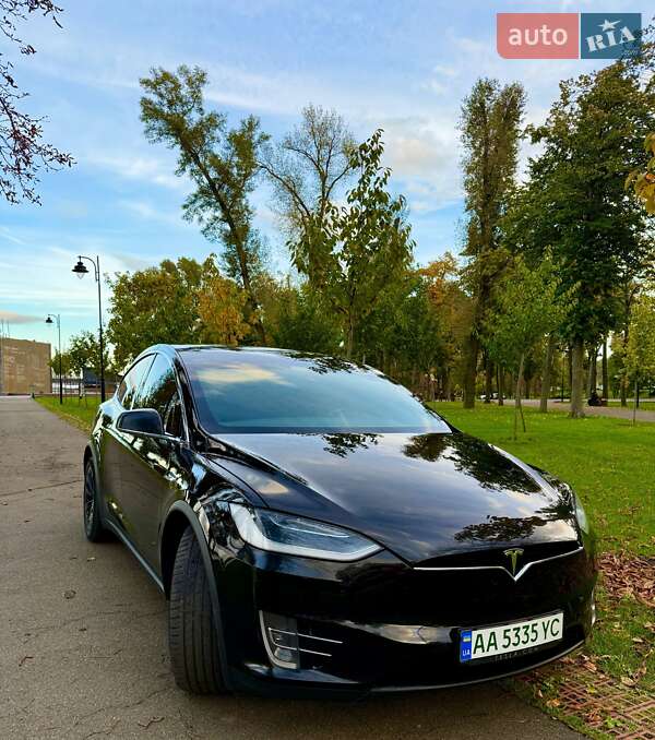 Позашляховик / Кросовер Tesla Model X 2019 в Києві фото 6 Позашляховик / Кросовер Tesla Model X 2019 в Києві