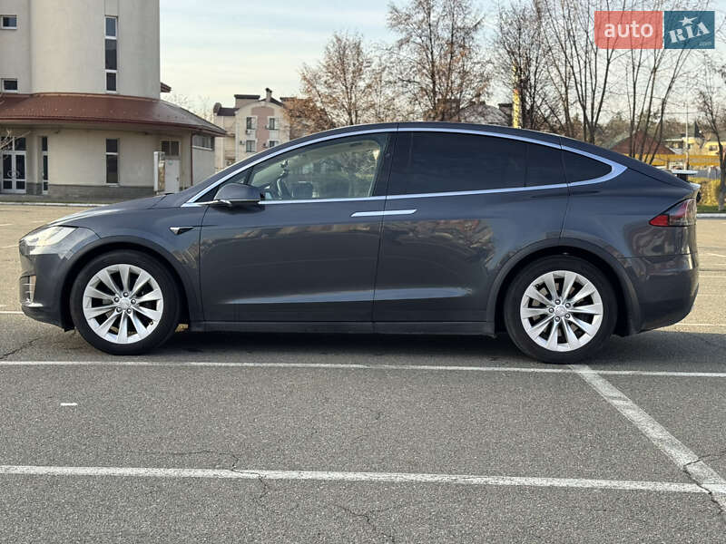 Внедорожник / Кроссовер Tesla Model X 2018 в Киеве