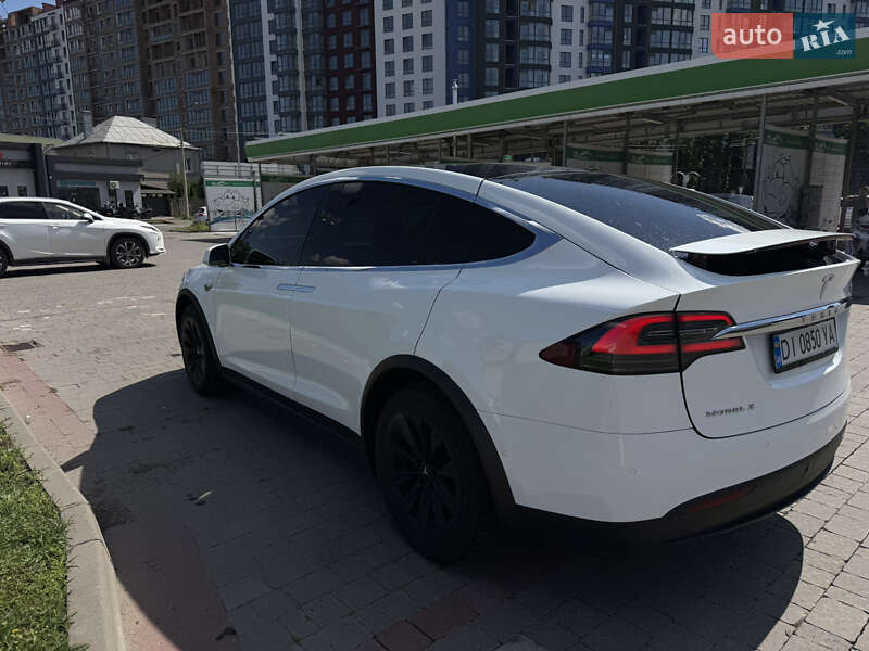 Внедорожник / Кроссовер Tesla Model X 2016 в Ивано-Франковске